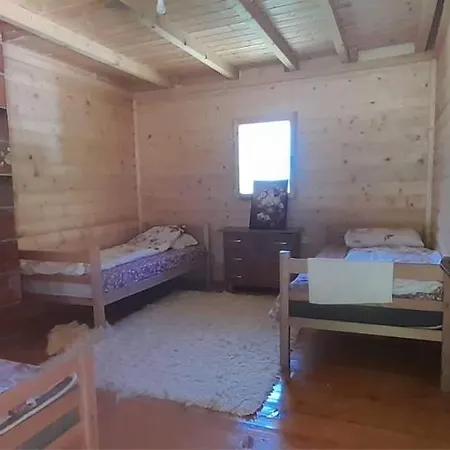Guesthouse Relax بيت للعطل Bajram Curri